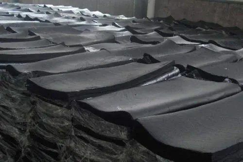 輪胎、膠帶等橡膠工業(yè)刺鼻異味，的凈除臭劑專用配方快速解決！